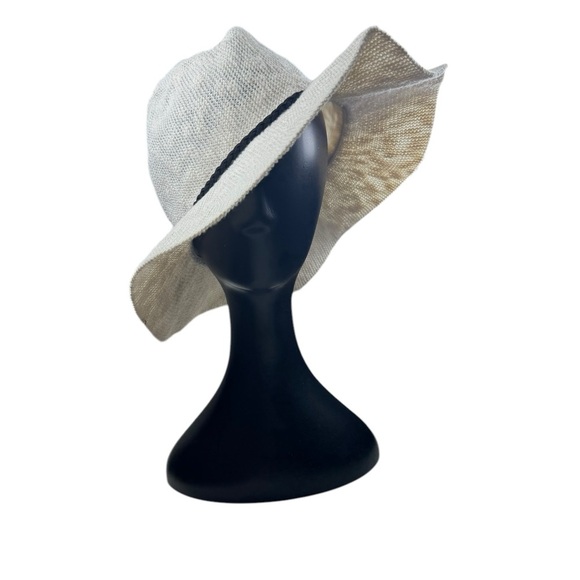 RACHEL ZOE. Black and Cream Hat Elegant Accessory - Picture 1 of 13